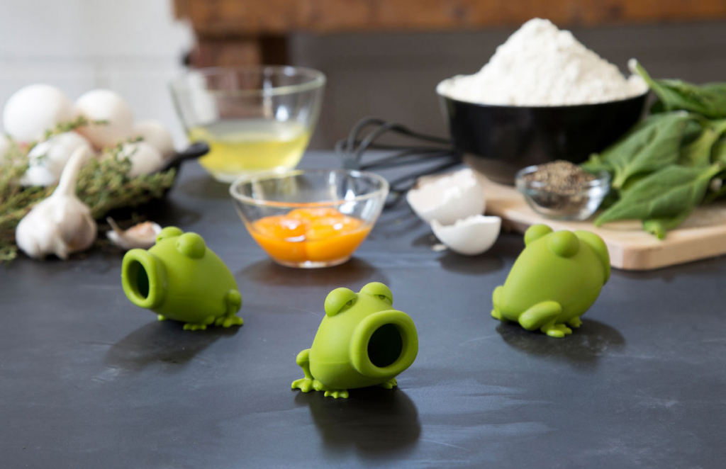 Peleg\u0020Design\u0020Yolk\u0020Frog\u0020wordt\u0020vertaald\u0020naar\u0020het\u0020Nederlands.