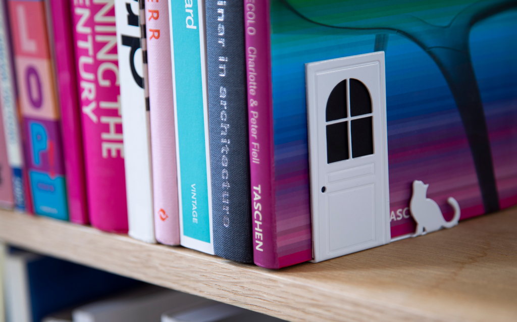 Peleg\u0020Design\u0020Bookstairs\u0020wordt\u0020vertaald\u0020naar\u0020het\u0020Nederlands.