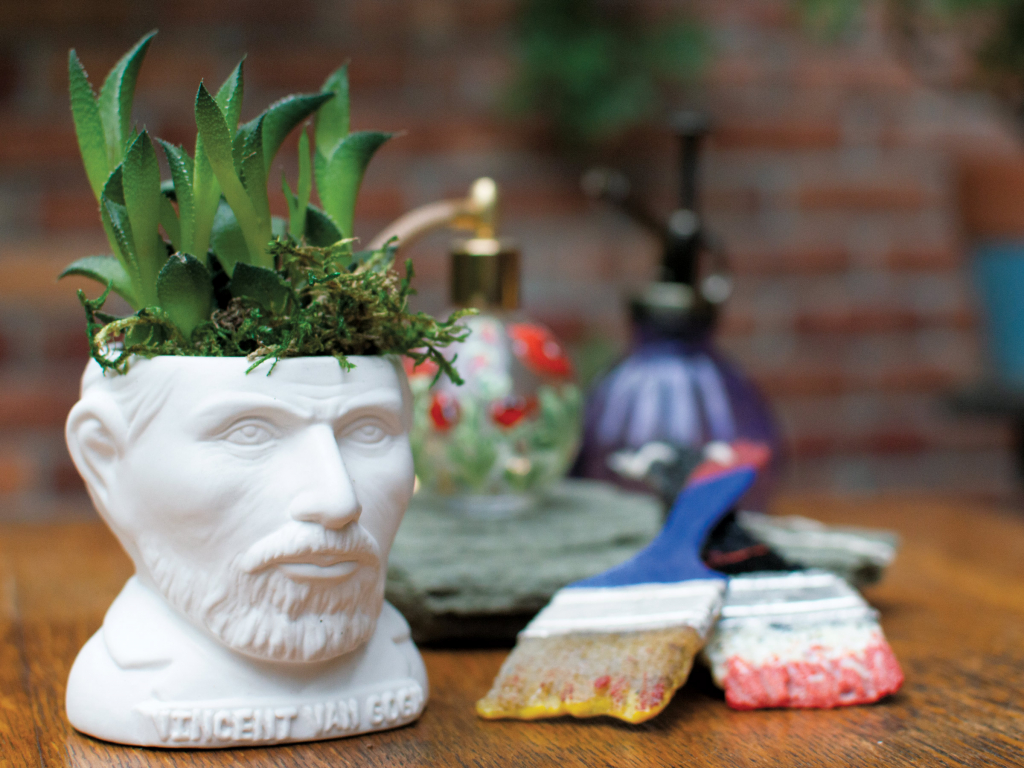 UPG\u0020Planter\u0020\u002D\u0020Vincent\u0020Van\u0020Gogh