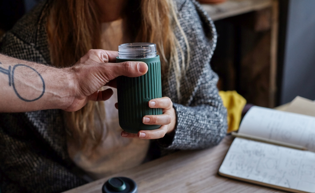 Black\u002BBlum\u0020Reisbeker\u0020Glas\u0020\u002D\u00200.34Ltr\u0020\u002D\u0020Grijs\u002FOlijf