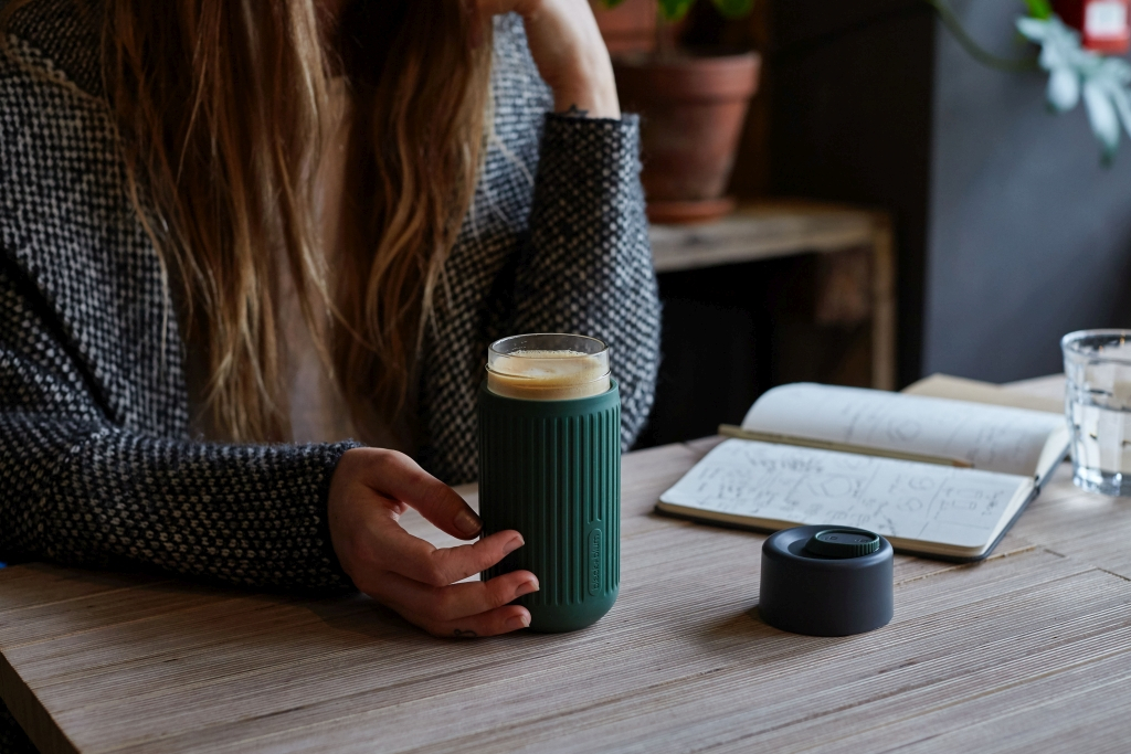 Black\u002BBlum\u0020Reisbeker\u0020Glas\u0020\u002D\u00200.34Ltr\u0020\u002D\u0020Grijs\u002FOlijf