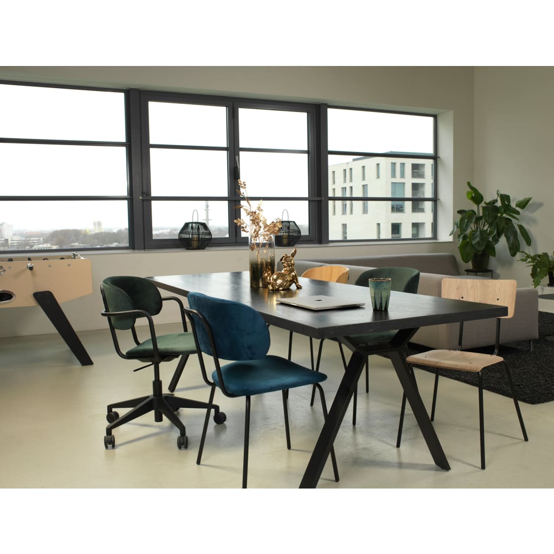 Workliving\u0020Eetkamerstoel\u0020Bo\u0020RS\u0020\u002D\u0020Fluweel\u0020Aarde\u0020Bos