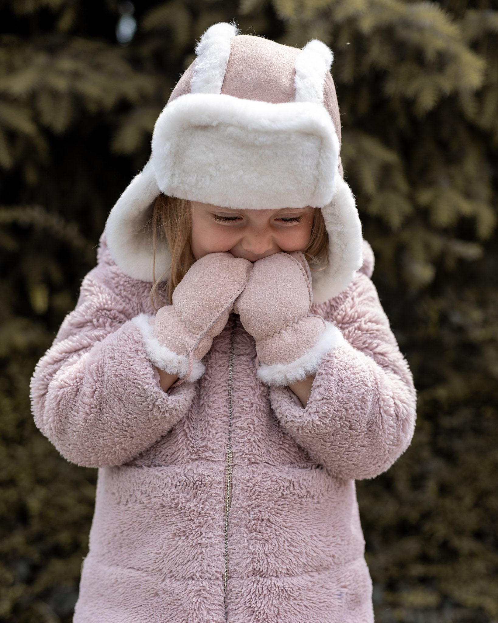 Schapenvacht\u0020baby\u0020\u0026\u0020kinder\u0020muts\u0020\u002D\u0020Roze