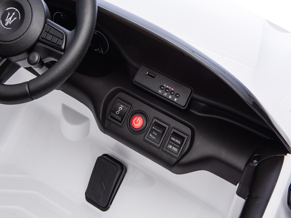 Maserati\u0020GranTurismo\u0020Folgore\u00202\u002Dzitter,\u002012\u002Dvolt\u0020kinderauto\u0020met\u0020rubberen\u0020banden\u0020en\u0020meer\u0021