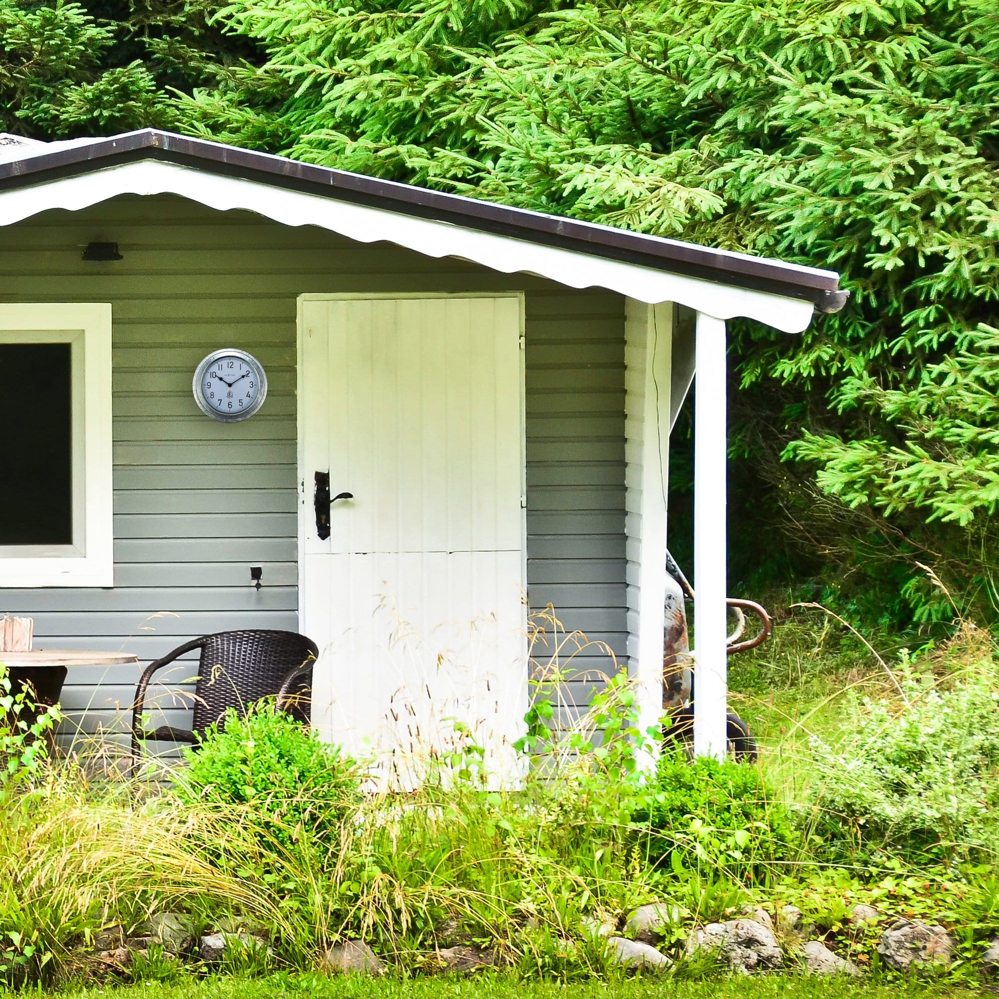 Weerbestendige\u0020buitenwandklok\u0020\u002D\u002022\u0020cm\u0020\u002D\u0020metaal\u0020\u002D\u0020gegalvaniseerd\u0020\u002D\u0020klaproos