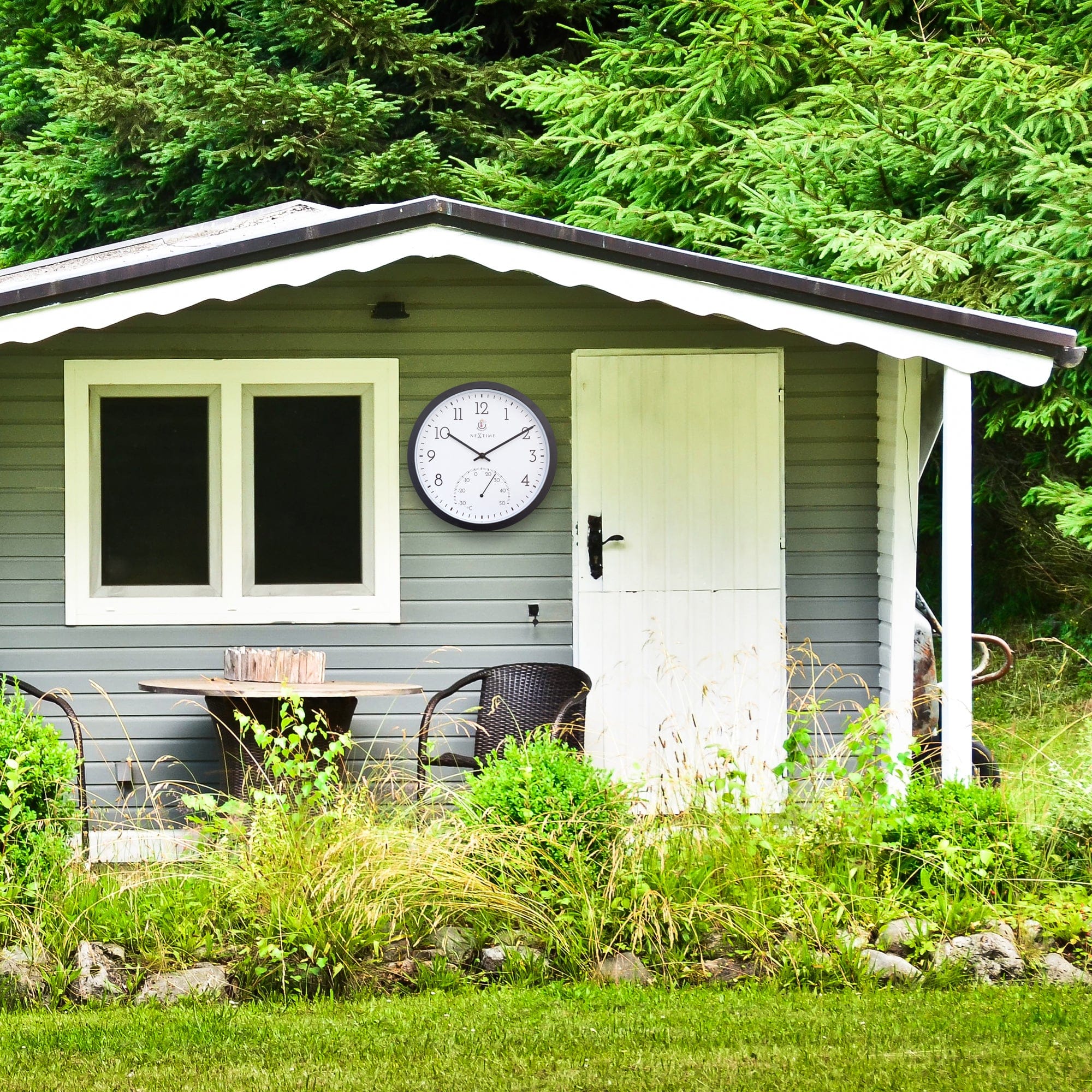 Weerbestendige\u0020buitenklok\u0020\u002D\u0020met\u0020thermometer\u0020\u002D\u002030,5\u0020cm\u0020en\u0020goudsbloem