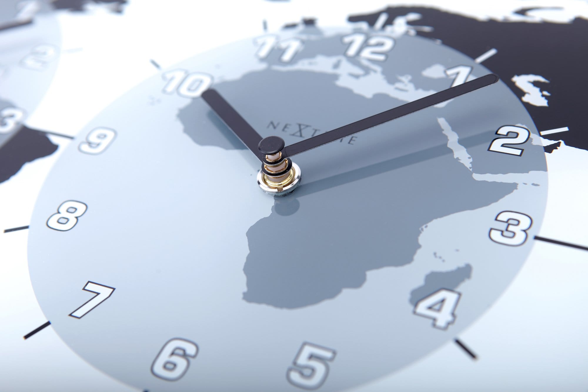 Wandklok\u0020\u002D\u002050\u0020x\u002018,6\u0020x\u00203,6\u0020cm\u0020\u002D\u0020Glas\u0020\u002D\u0020Wereldklok\u0020\u002D\u0020\u0027Mondial\u0027