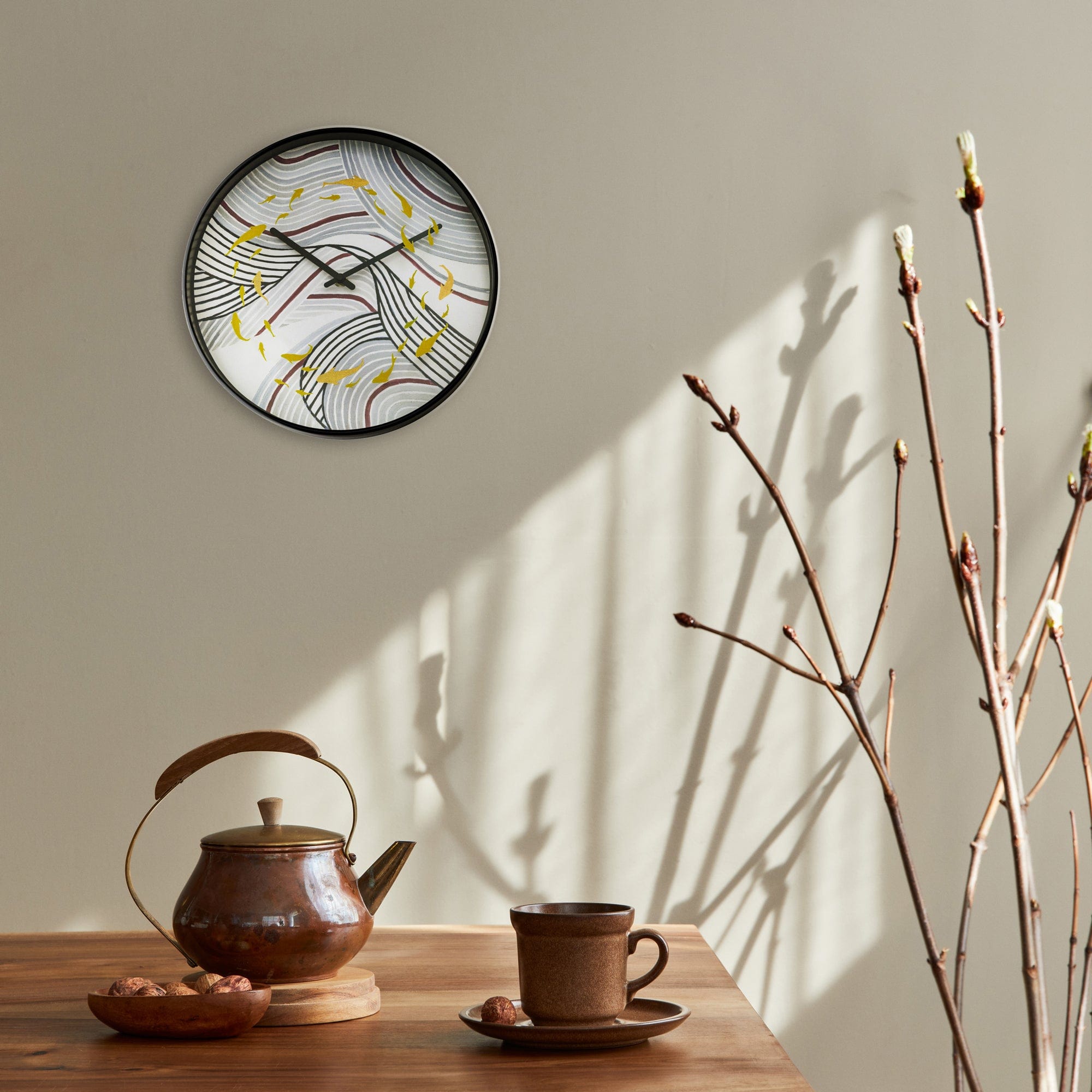 Wandklok\u002030\u0020cm\u0020\u002D\u0020Geruisloos\u0020\u002D\u0020Grijs\u0020\u002D\u0020Kunststof\u0020\u002D\u0020\u0022Koi\u0022