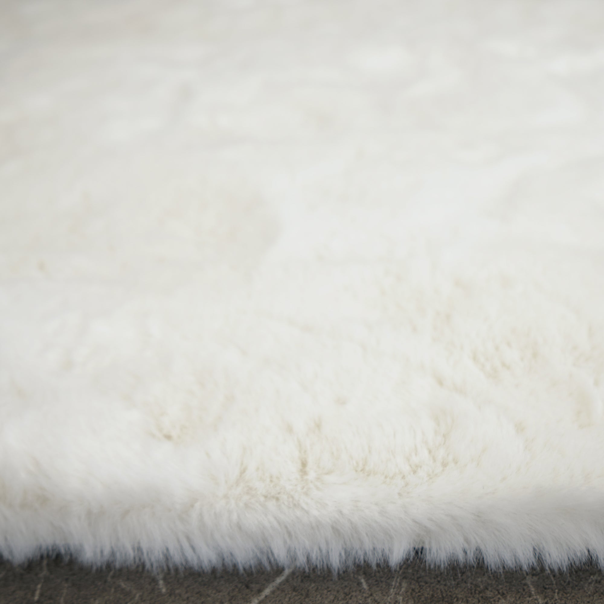 KNUFFEL\u0020Pluizig\u0020Rechthoek\u0020Vloerkleed\u0020Ivoorwit\u0020\u2013\u0020Hoogpolig\u0020Gebrokenwit\u0020Tapijt\u0020Extra\u0020Zacht