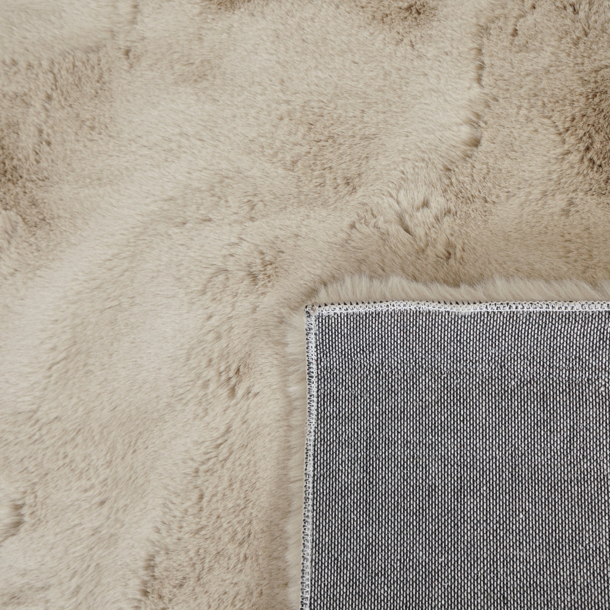 KNUFFEL\u0020Pluche\u0020Rechthoek\u0020Vloerkleed\u0020Beige\u0020\u2013\u0020Hoogpolig\u0020Zandkleurig\u0020Tapijt\u0020Extra\u0020Zacht