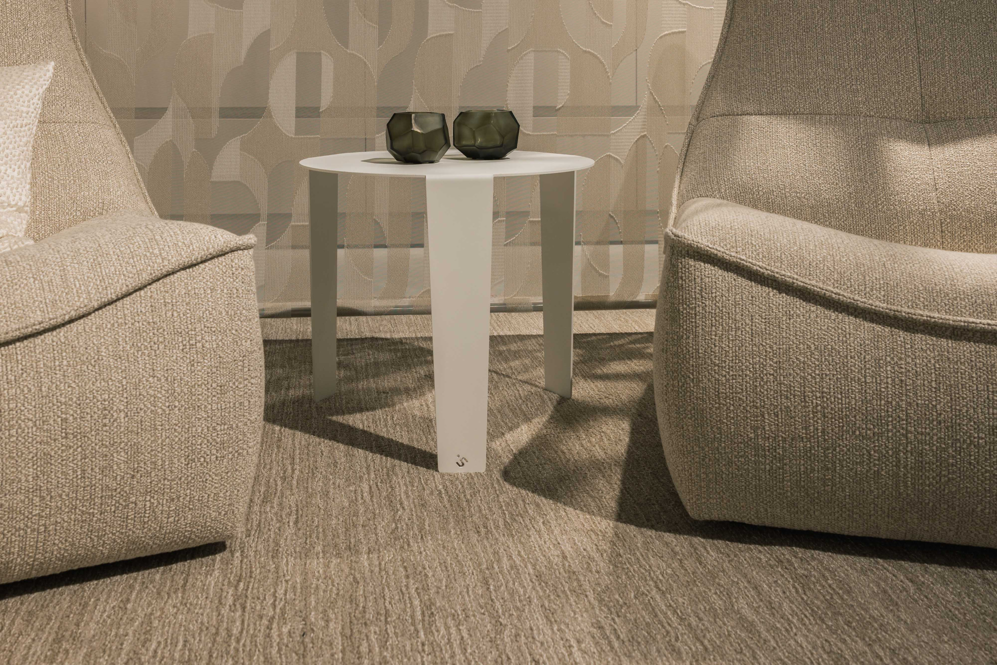 CASCADO\u0020Bijzettafel