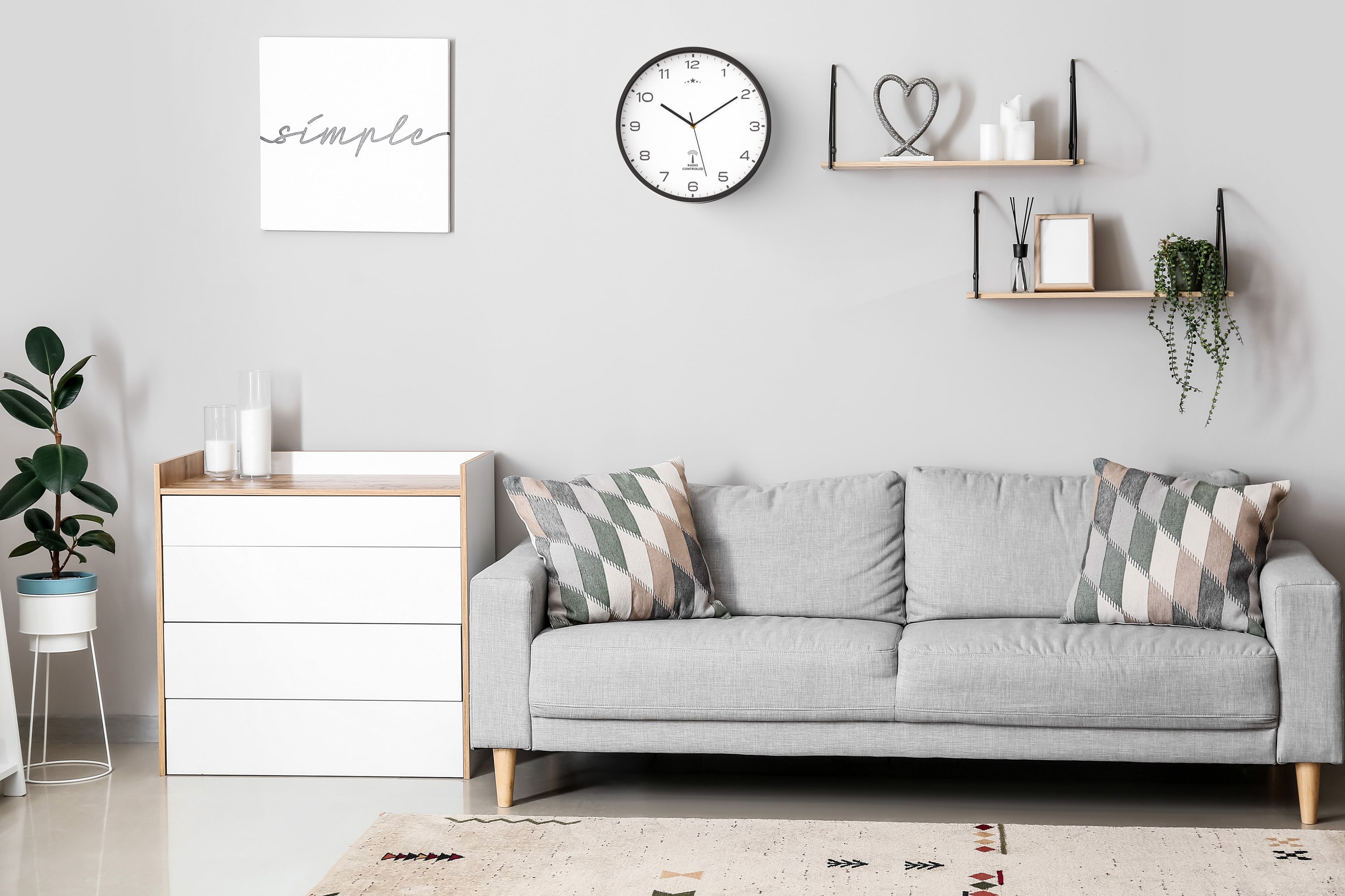 Radiogestuurde\u0020Wandklok\u0020Zwart\u0020\u00D831cm Radiogestuurde\u0020Wandklok\u0020Zwart\u0020\u00D831cm