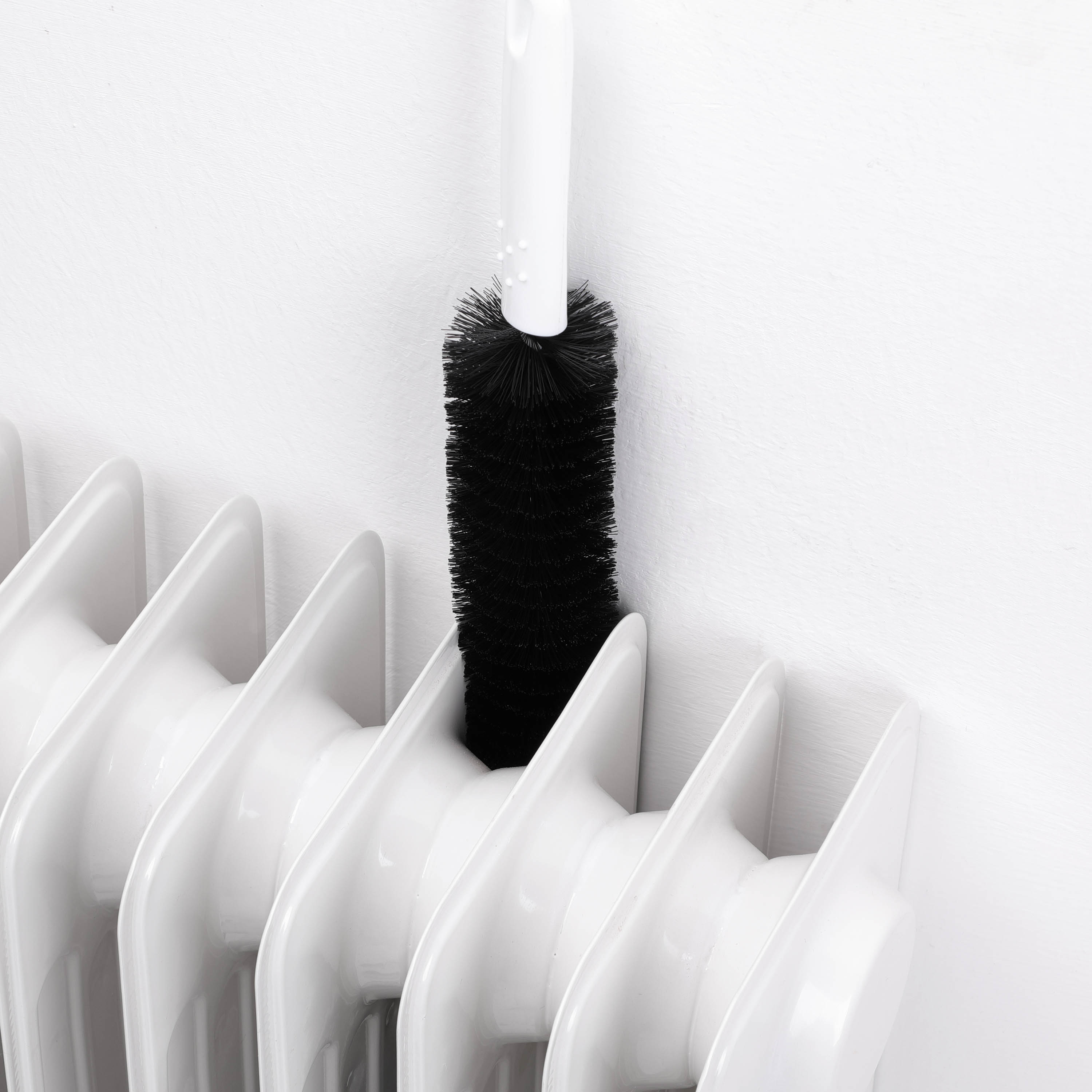 Radiatorborsel\u0020Staal\u002FNylon\u002078x4x4cm\u0020Flexibel