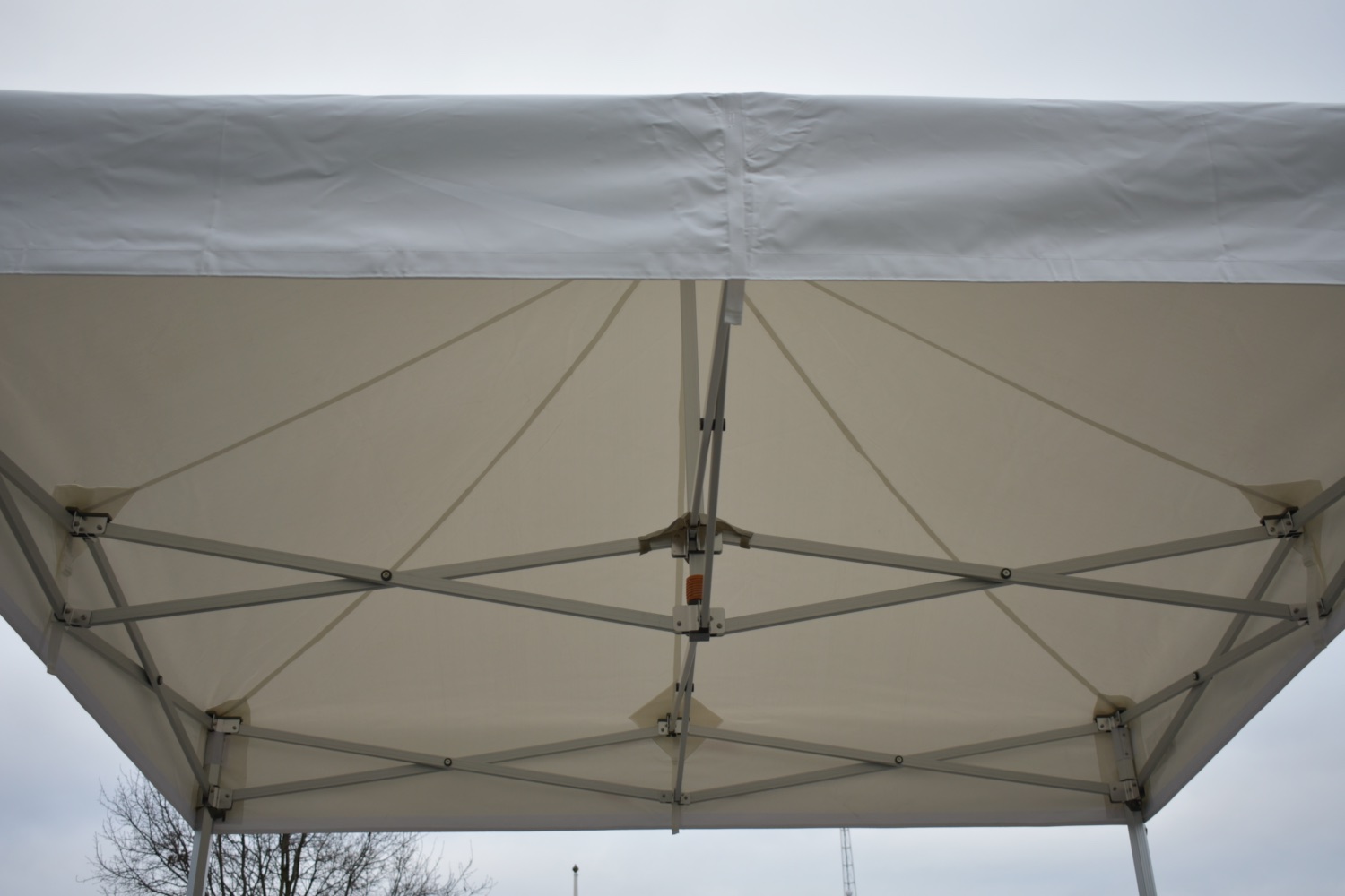 Easy\u0020up\u0020partytent\u00203x3m\u0020\u2013\u0020Professional\u0020\u007C\u0020Heavy\u0020duty\u0020PVC\u0020kleur\u0020wit Easy\u0020up\u0020partytent\u00203x3m\u0020\u2013\u0020Professional\u0020\u007C\u0020Heavy\u0020duty\u0020PVC\u0020kleur\u0020wit