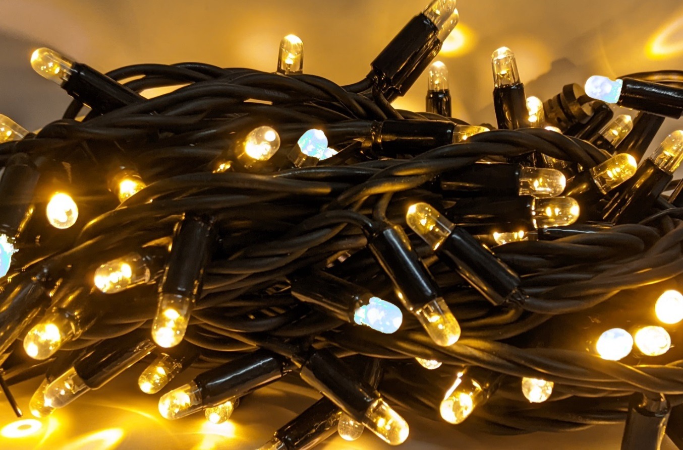 Professionele\u0020kerstverlichting\u0020Fonkelend\u007C\u002010\u0020meter\u0020met\u0020100\u0020ledlampjes\u0020\u007C\u0020Koppelbaar