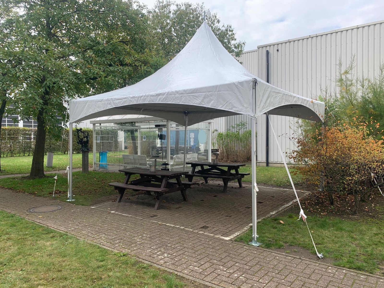 Stijlvolle\u0020PAGODE\u0020KEDER\u0020TENT\u0020RONDE\u0020PALEN\u0020\u002D\u0020INCL\u0020ZIJWANDEN\u0020\u002D\u00203X3\u0020mtr