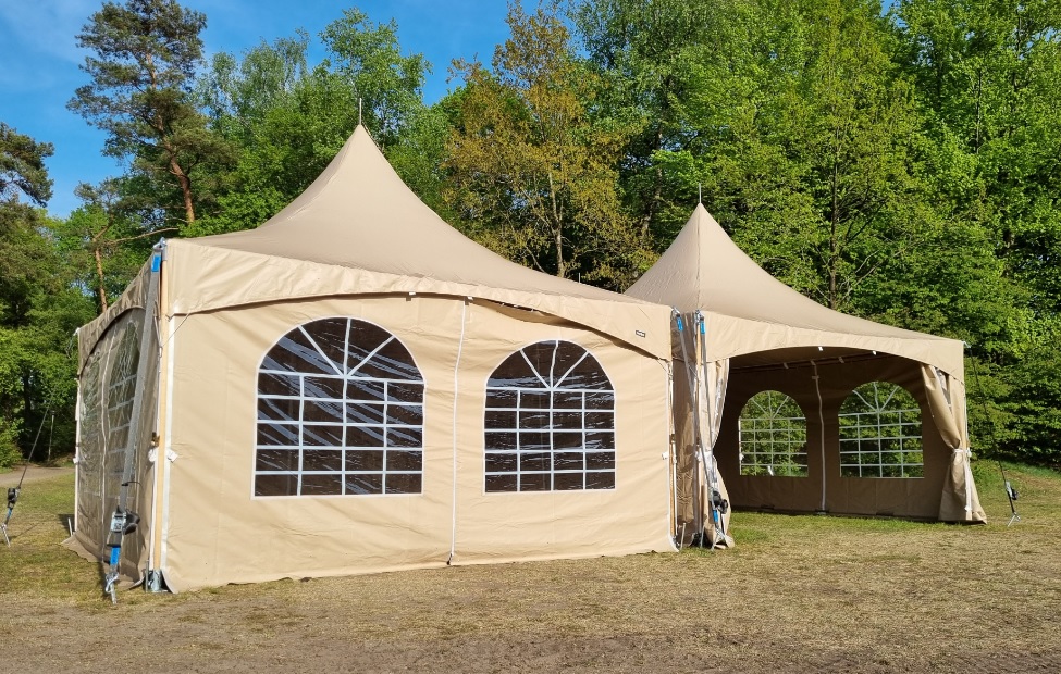 Stijlvolle\u0020PAGODE\u0020KEDER\u0020TENT\u0020RONDE\u0020PALEN\u0020\u002D\u0020INCL\u0020ZIJWANDEN\u0020\u002D\u00204X4\u0020mtr