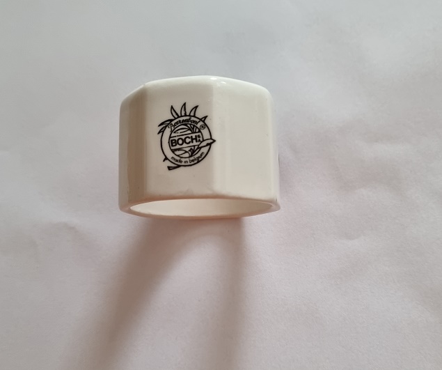 Boerenbont\u0020Servetring\u00208kantig\u0020rond\u00204\u0020cm