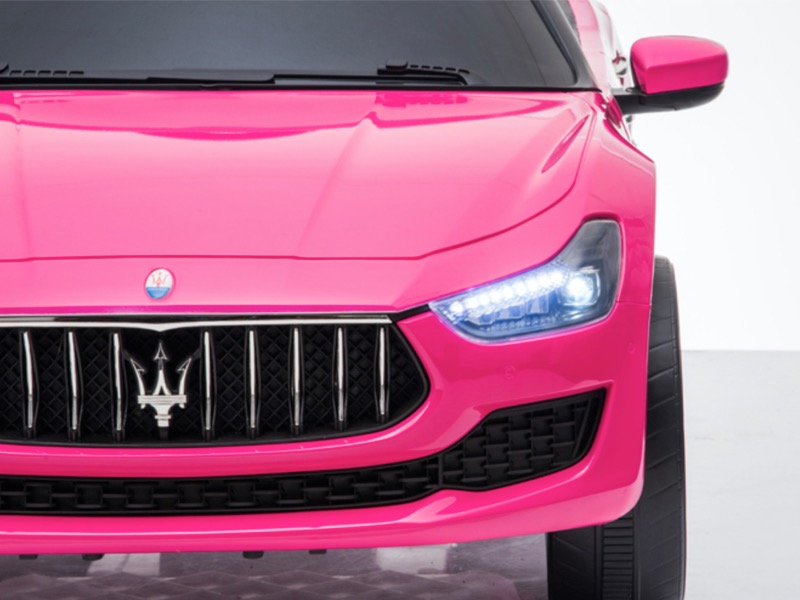 Maserati\u0020Ghibli,\u002012v\u0020elektrische\u0020kinderauto,\u0020rubberen\u0020banden,\u0020leder\u0020zitje\u0020roze.