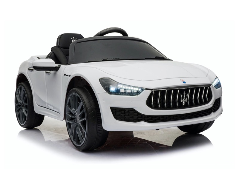Maserati\u0020Ghibli,\u002012v\u0020elektrische\u0020kinderauto,\u0020rubberen\u0020banden,\u0020leder\u0020zitje\u002Dwit