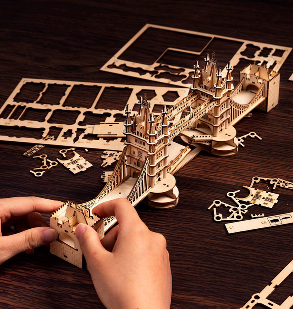 Robotime\u0020Tower\u0020Bridge\u0020Bouwpakket\u0020Miniatuurhuis\u0020Knutselen